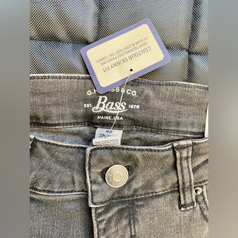 G. H. Bass Co. Womens Contour Skinny Fit Jeans - Picture 6 of 7